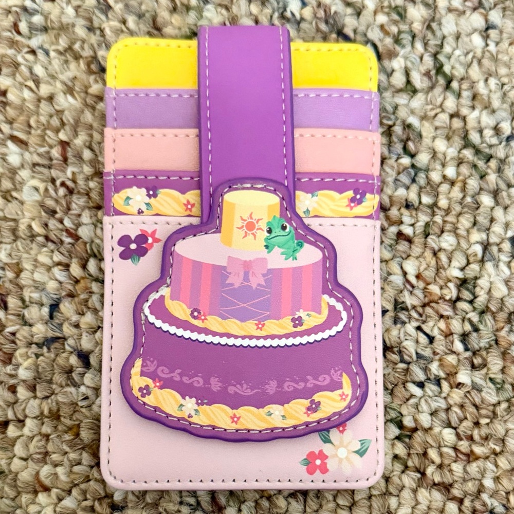 NWOT Loungefly Disney Tangled Rapunzel Cardholder